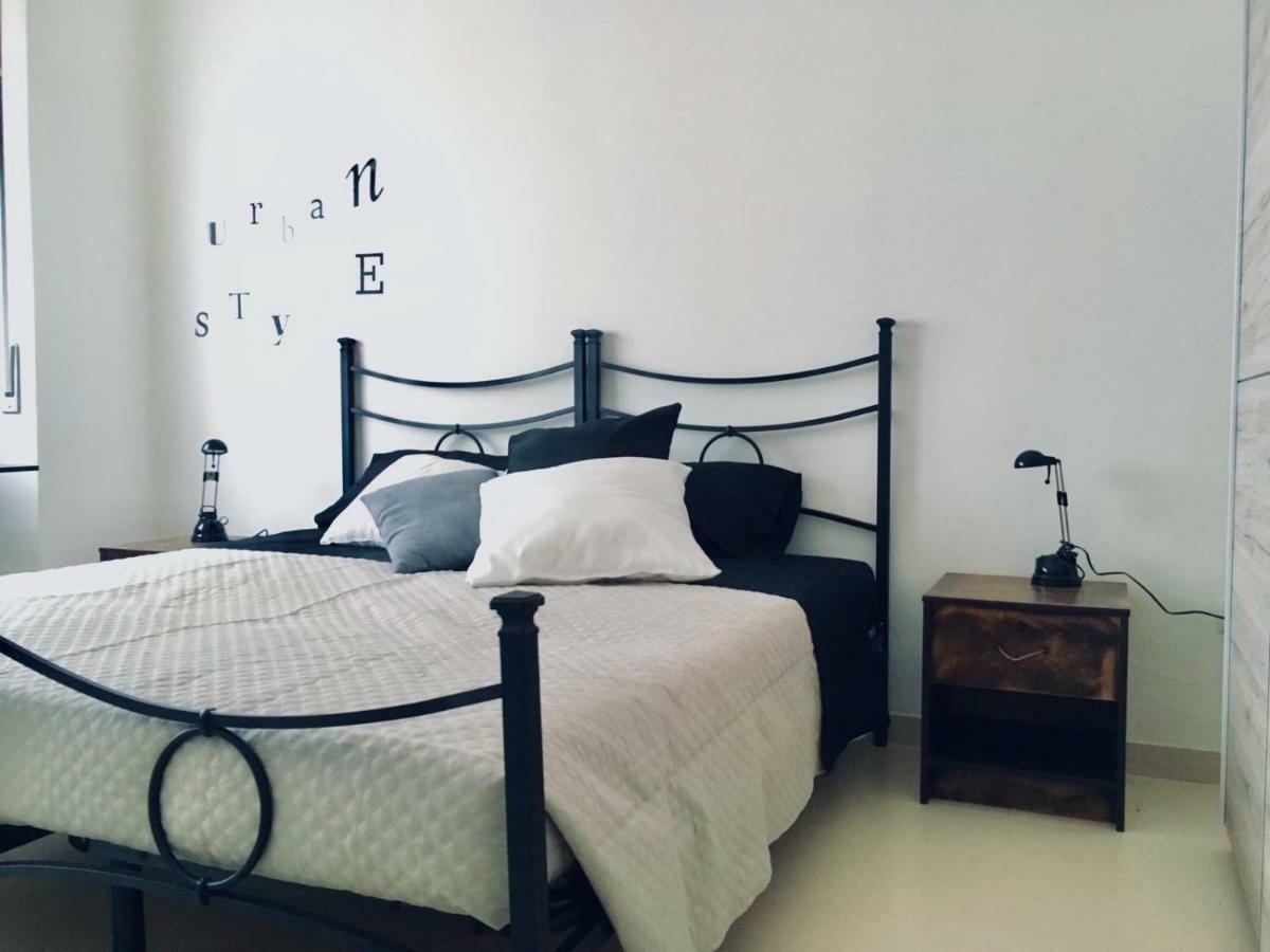 Heidi'S Apartment Αλγκέρο Εξωτερικό φωτογραφία